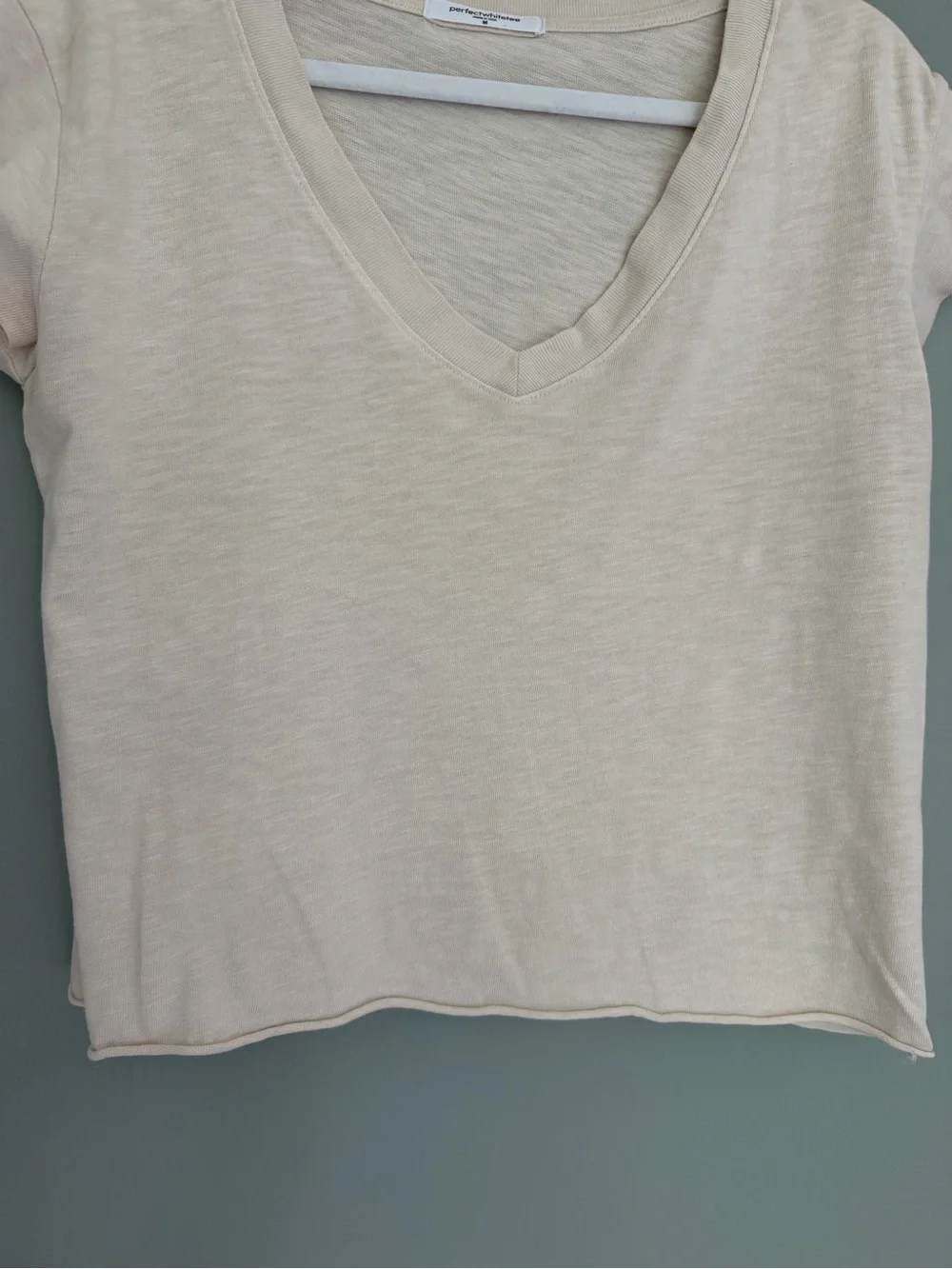 perfectwhitetee "Pearl" Cream 100% Cotton Cropped V-Neck Cap Short Sleeve Tee - Picture 8 of 15